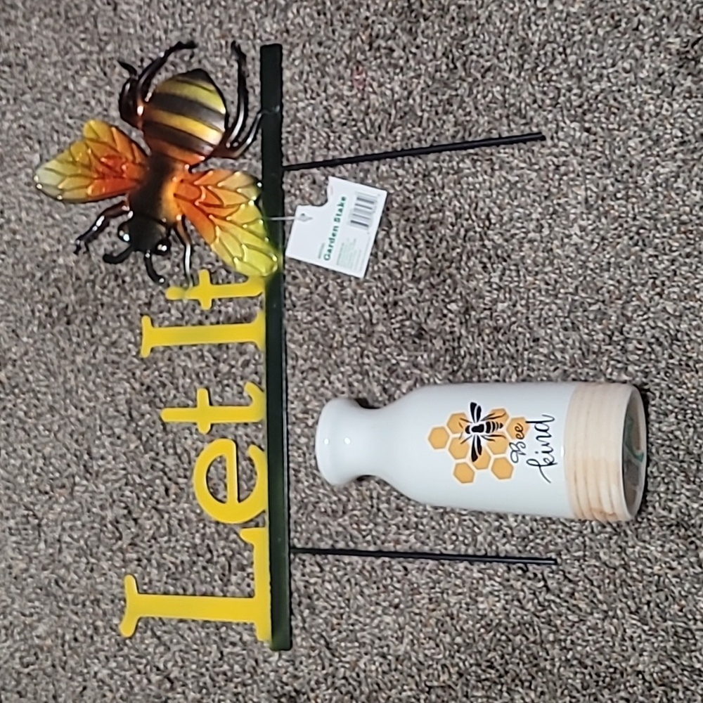 NEW, BEE BUNDLE